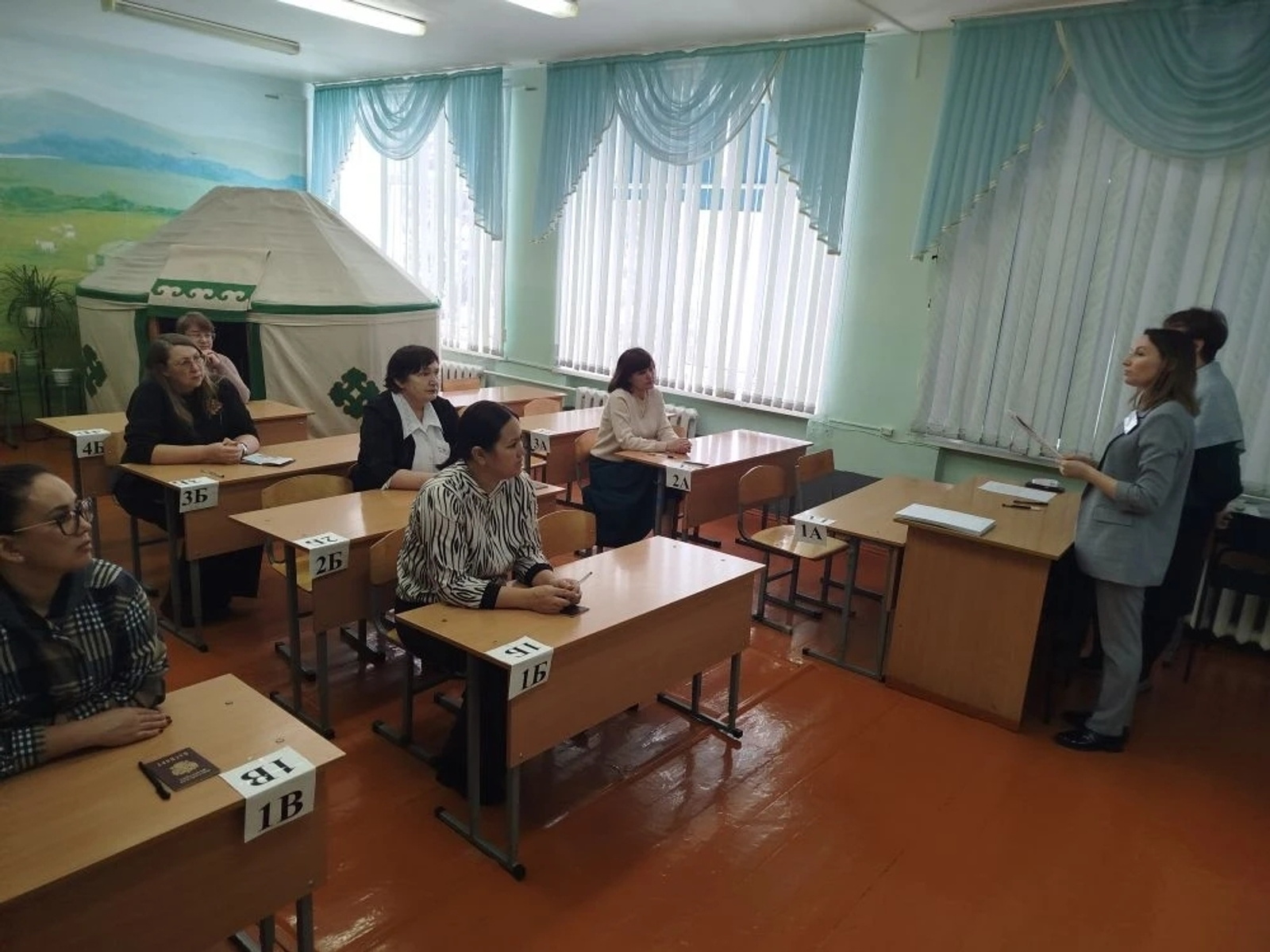 Родители Куюргазинского района Башкирии написали пробный ЕГЭ