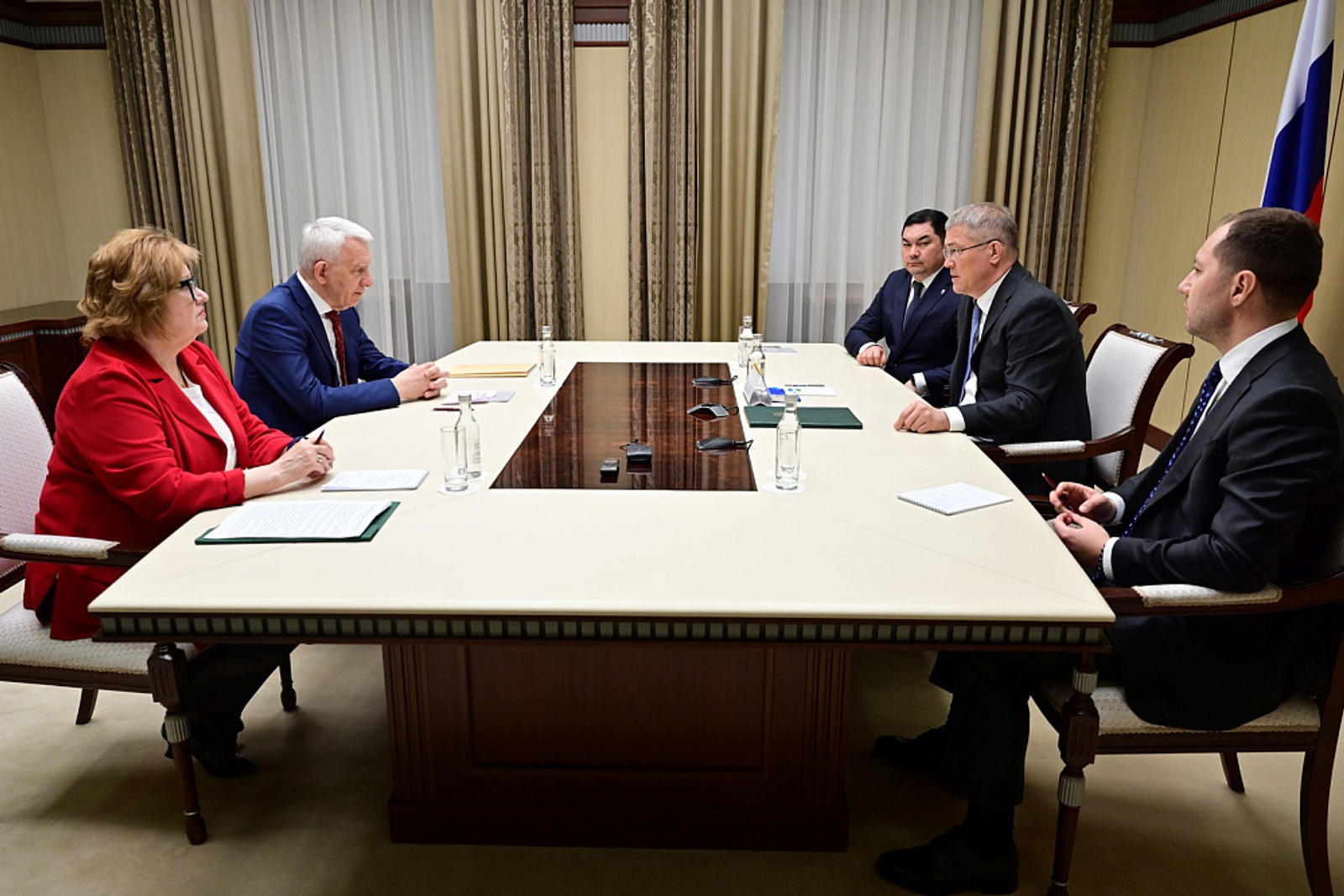 Шляхто оценил работу кардиоцентра Башкортостана на встрече с Хабировым