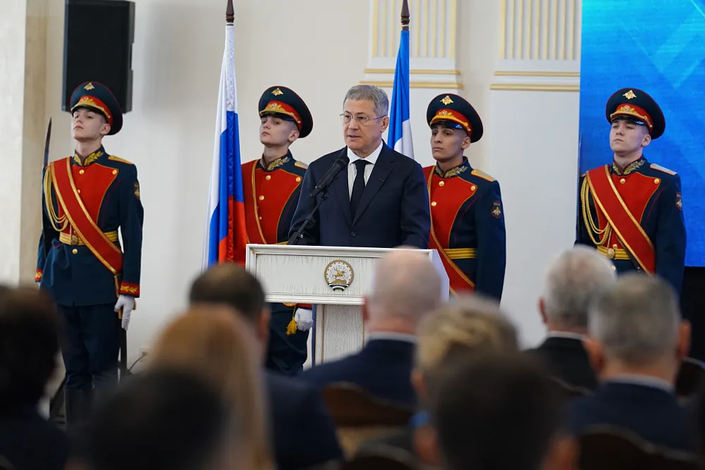 «Золотую Звезду» Героя России Владислава Бочарова из Башкирии вручили родителям