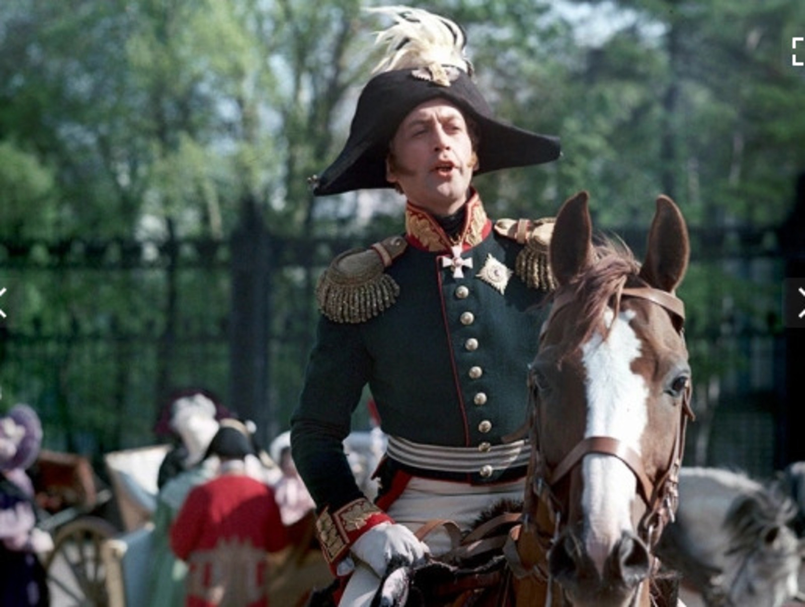 Знаменитому российскому артисту исполнилось 90 лет