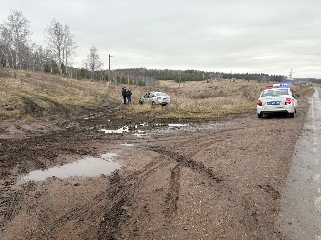 Сегодня утром около 9:00 на 1-м км автодороги Ермолаево - Кумертау произошло ДТП