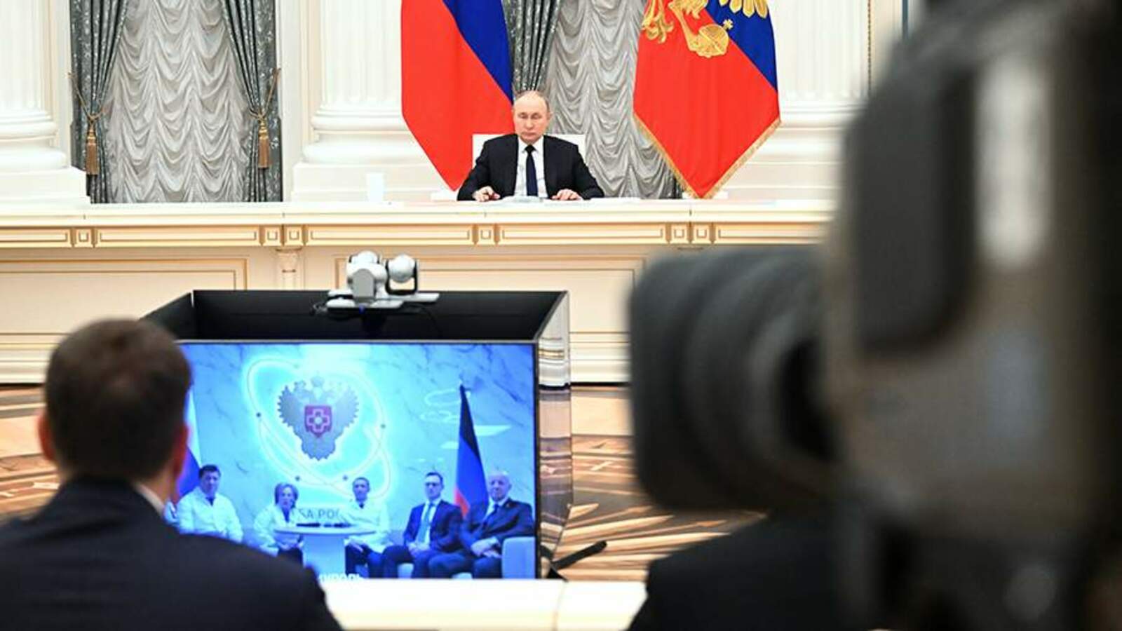 Президент России открыл новые медцентры в Донецке и Мариуполе