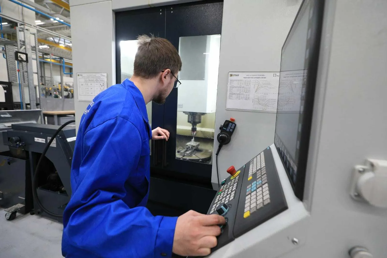 https://mgazeta.com/news/novosti/2025-05-28/v-ufe-mozhno-poluchit-besplatnoe-obuchenie-vostrebovannym-rabochim-professiyam-4253177 Бесплатное образование и стипендия в Уфе