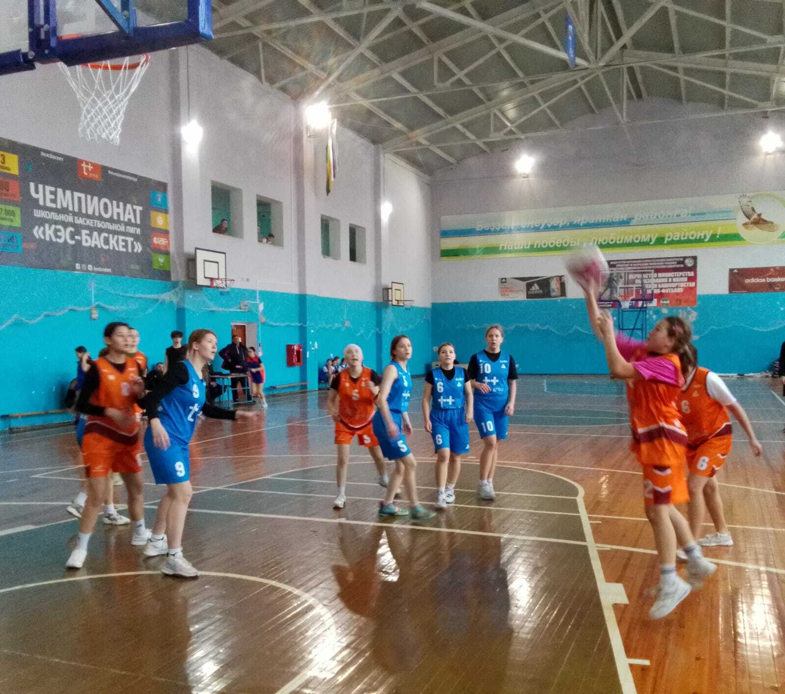 из архива ДЮСШ  Баскетбол популярен среди школьников Куюргазинского района