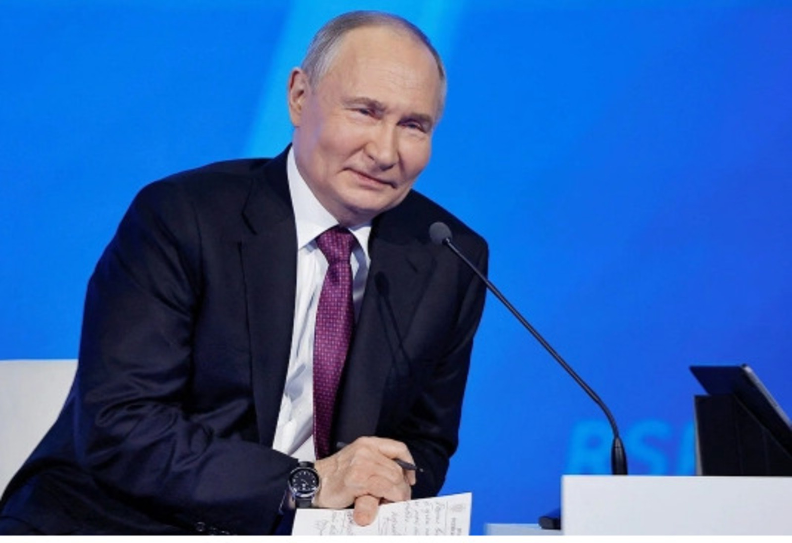 Президент России сообщил о своих планах посетить в мае Поднебесную