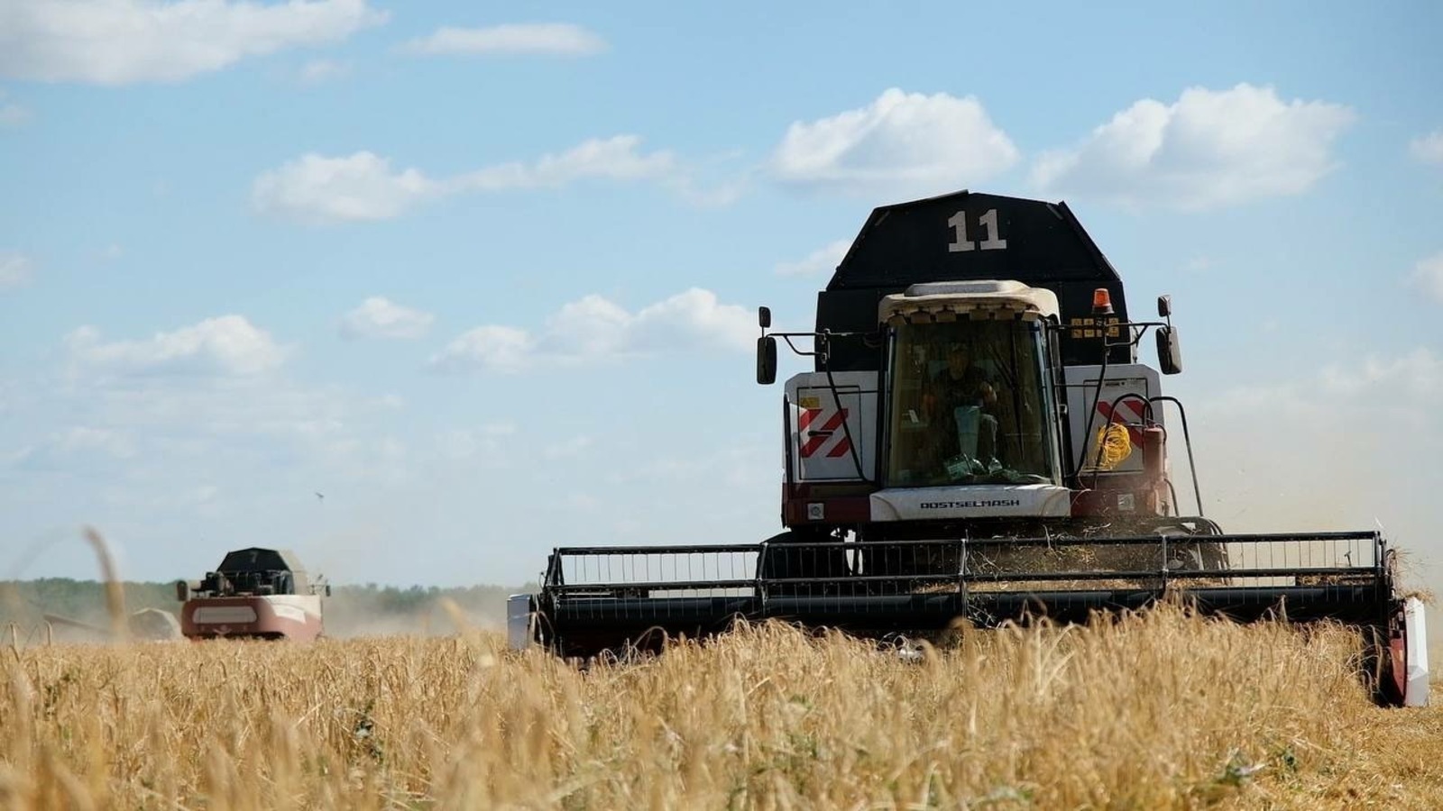 Башкирия поддерживает аграриев, компенсируя расходы на приобретение техники