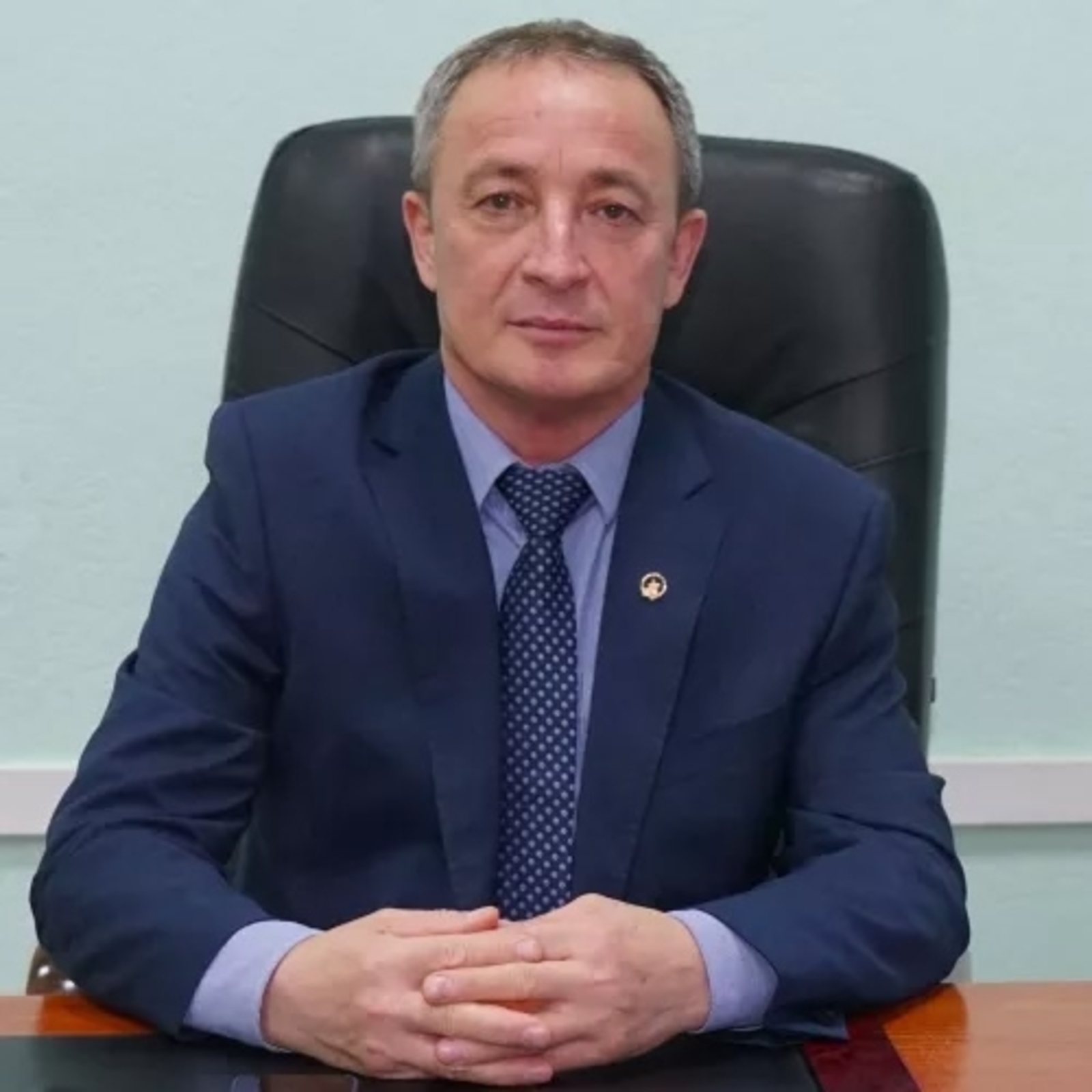 По наболевшим вопросам куюргазинцы могут обратиться к замминистра