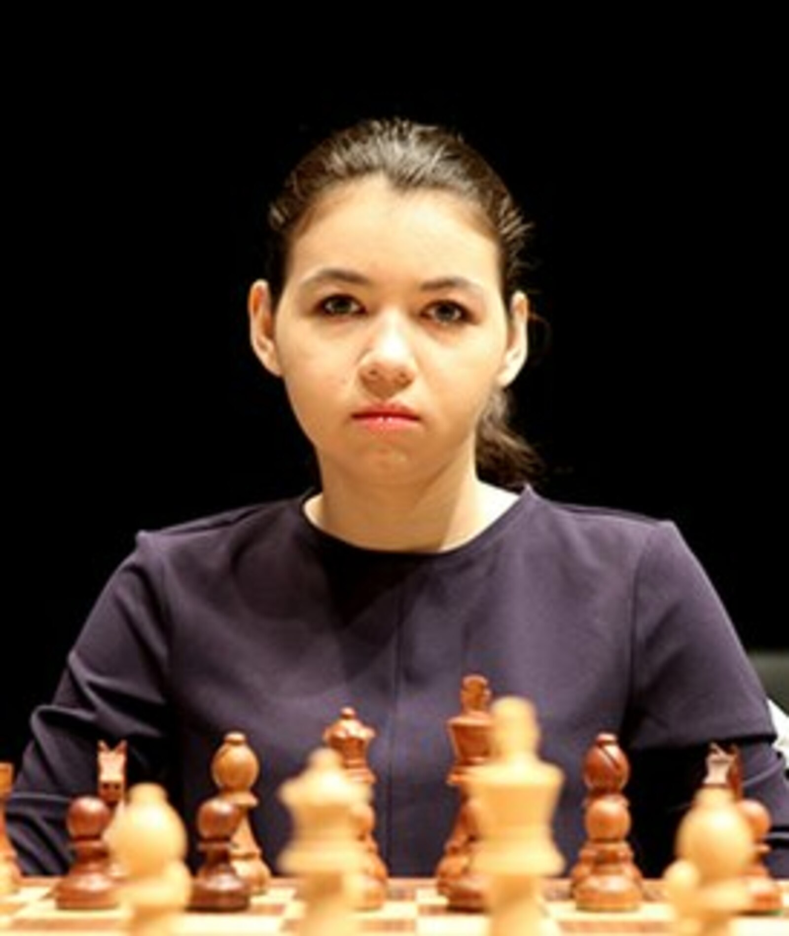 Трехкратная чемпионка России по шахматам среди женщин Александра Горячкина сыграет в мужском чемпионате страны.
